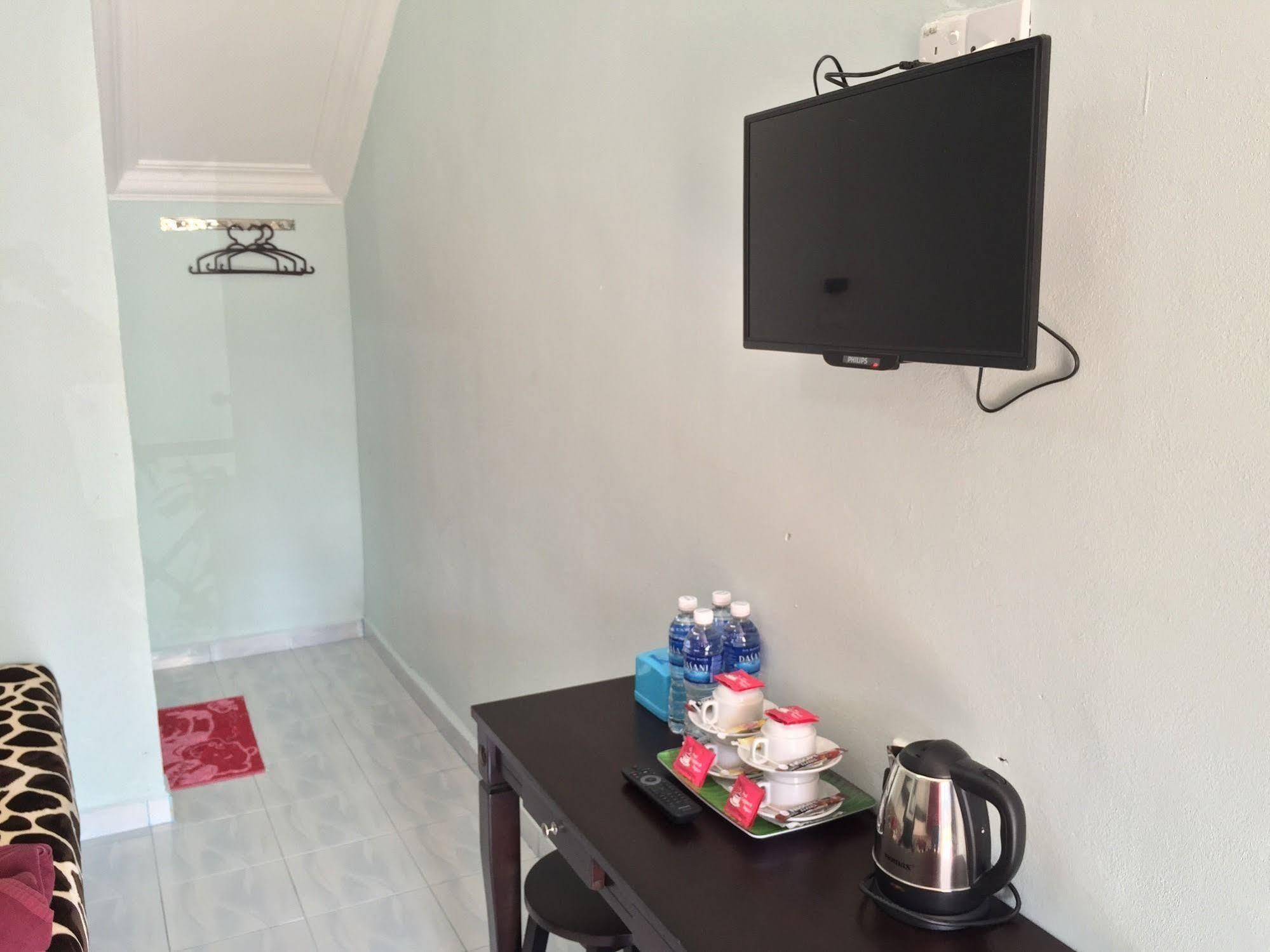 Rasa Senang Villa -Islam Guest Only Pantai Cenang  Exterior foto
