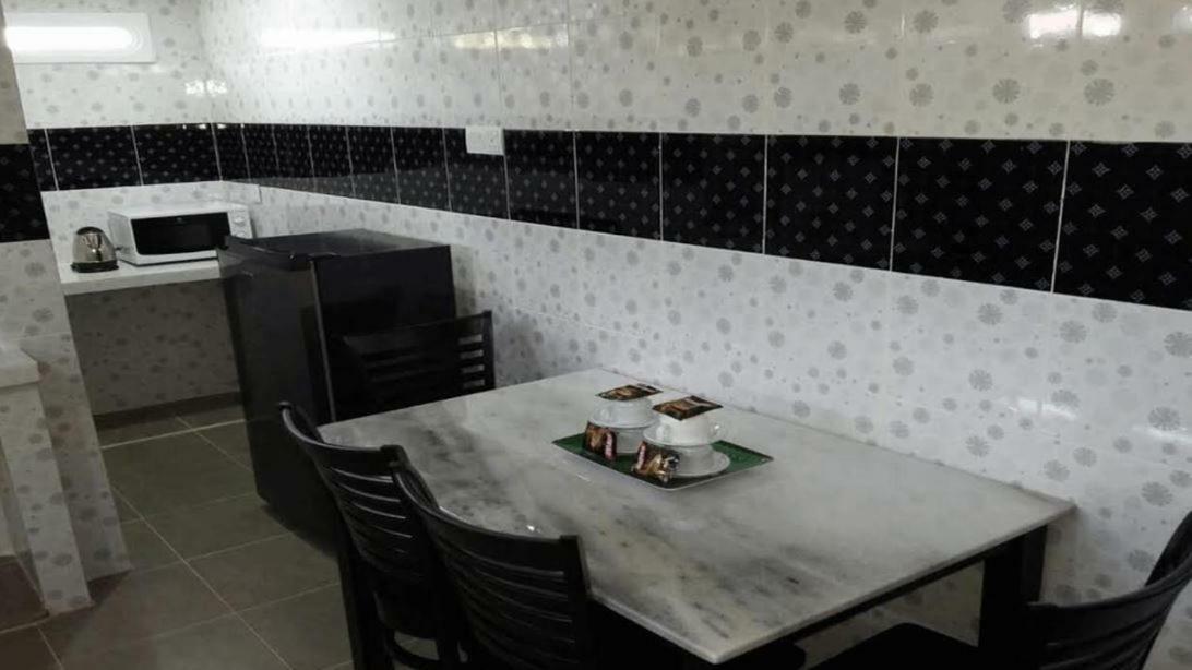 Rasa Senang Villa -Islam Guest Only Pantai Cenang  Exterior foto